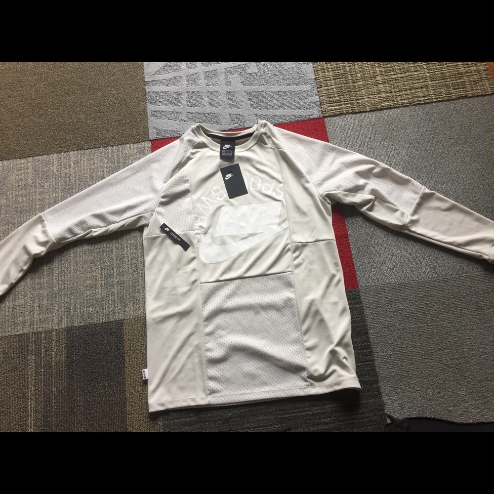 Nike nsw nsp Top LS Mens Small